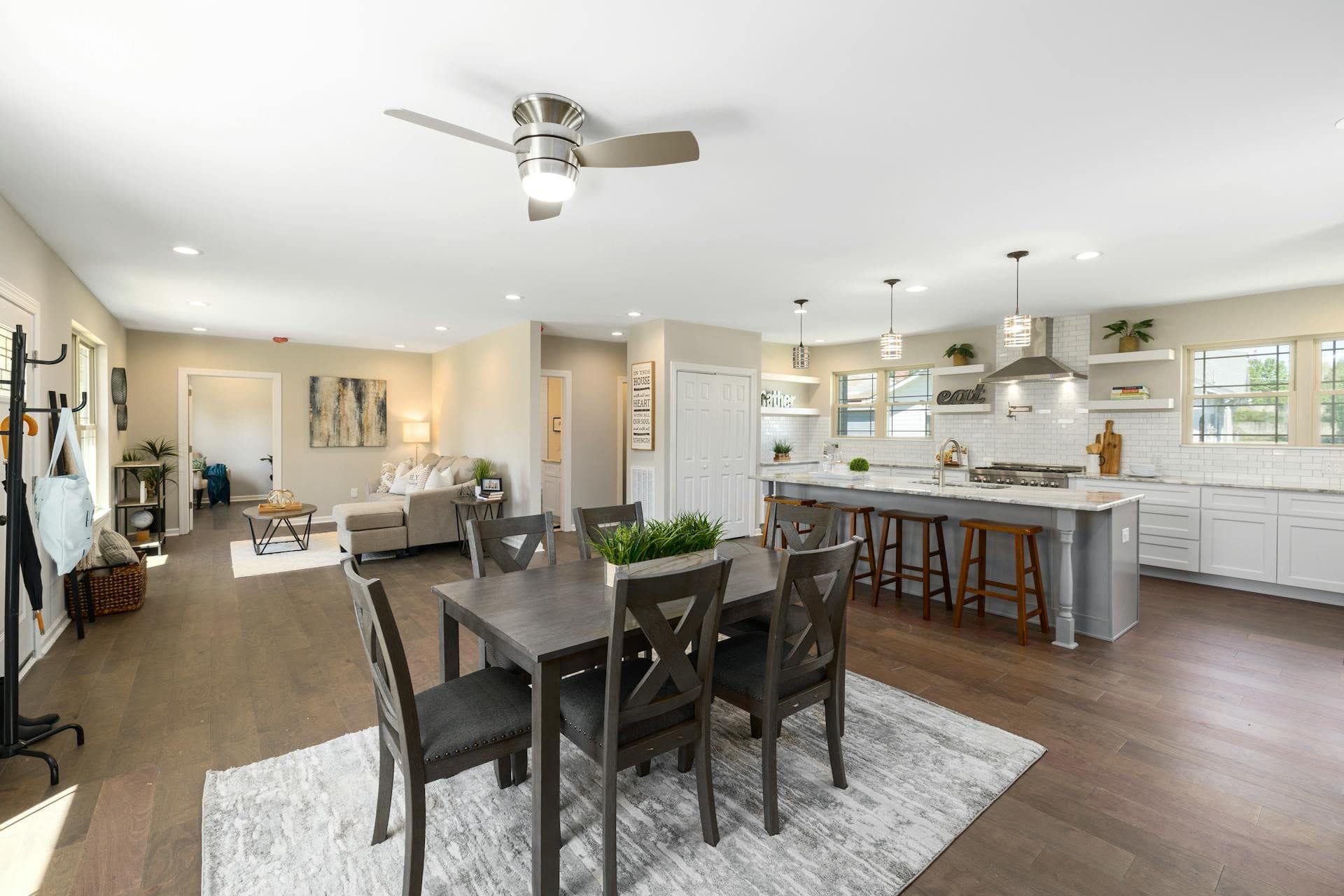 Multigenerational Homes in Florida: ADU Rules, Builder Options, and Floor Plan Tips