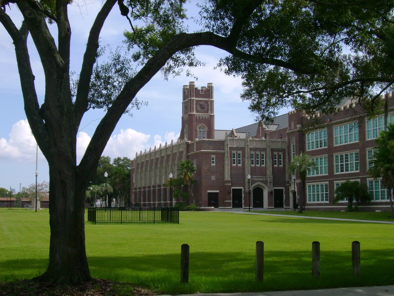 Hillsborough High School — homes and neighborhoods in the attendance zone