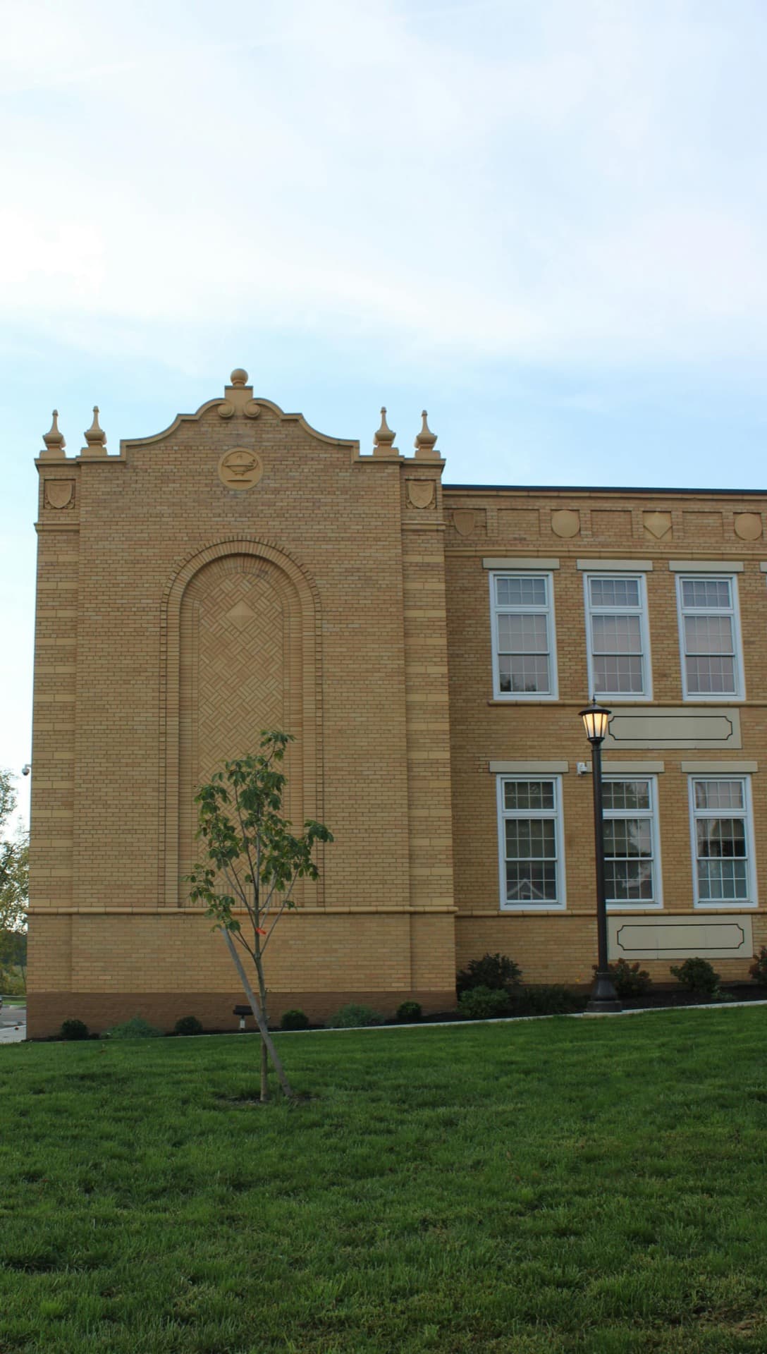 North Shore Elementary School — homes and neighborhoods in the attendance zone