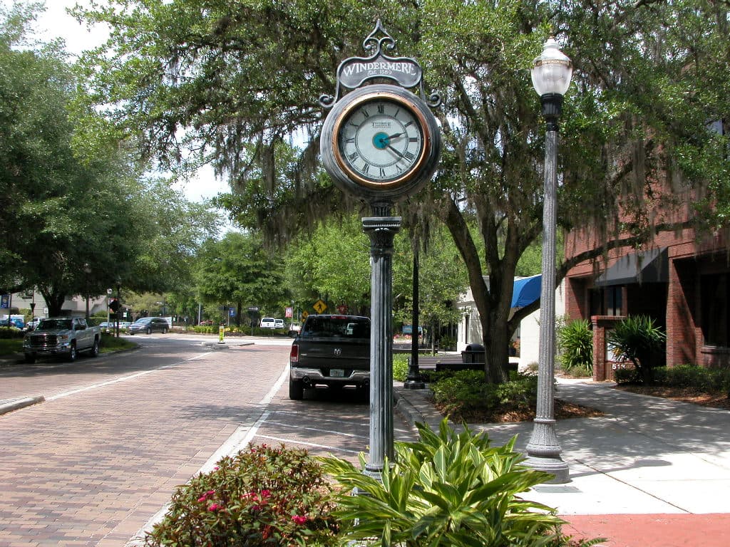 Sunset Park Elementary School — homes and neighborhoods in the attendance zone